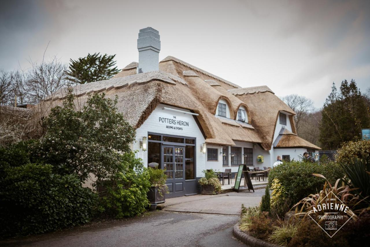 Potters Heron Hotel Romsey Exterior photo