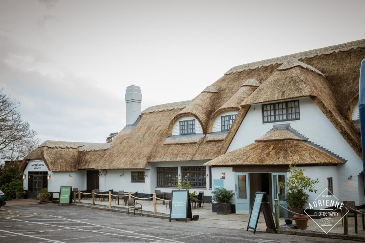 Potters Heron Hotel Romsey Exterior photo